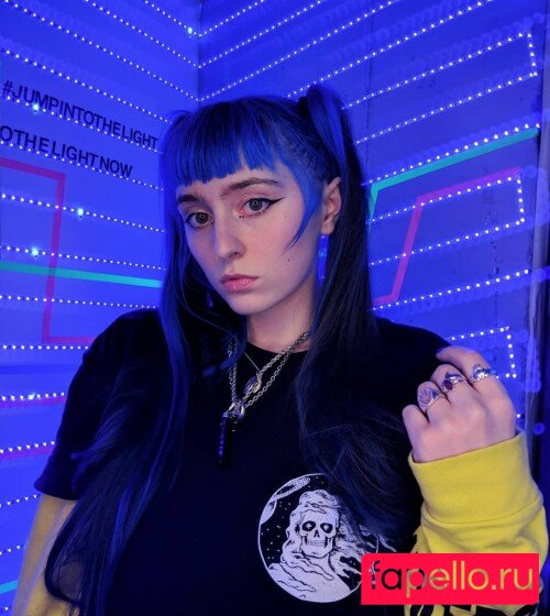 Ashnikko / https: Nude Onlyfans Photo 140