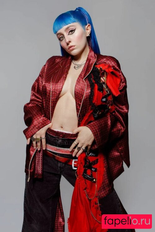 Ashnikko / https: Nude Onlyfans Photo 133
