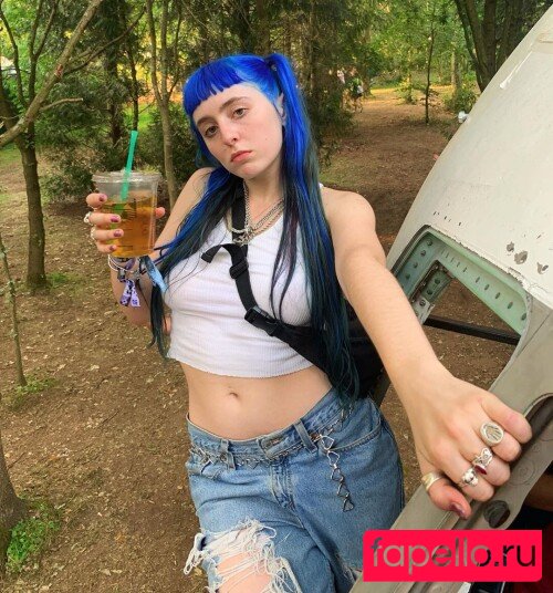 Ashnikko / https: Nude Onlyfans Photo 93