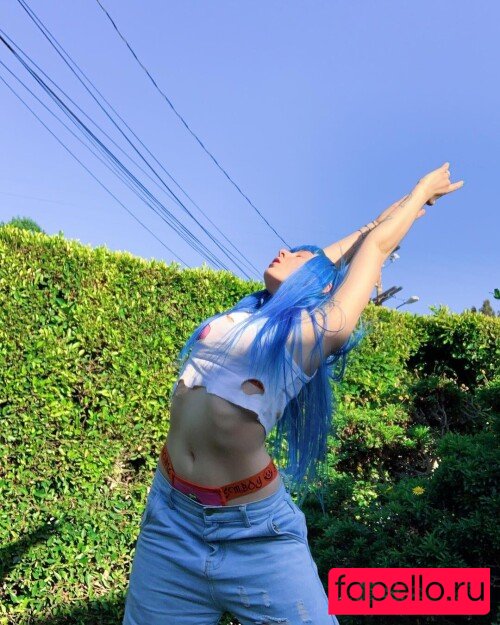 Ashnikko / https: Nude Onlyfans Photo 64