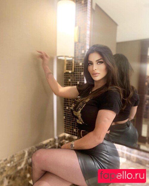 amira_muslim Nude Onlyfans Photo 12