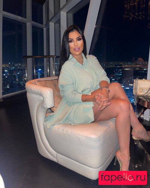 amira_muslim Nude Onlyfans Photo 5