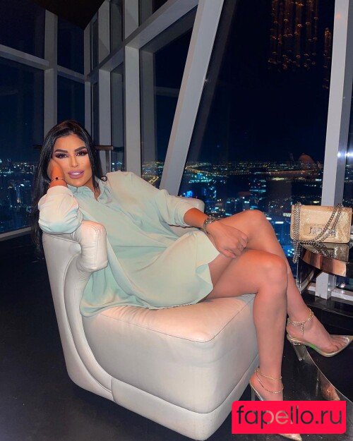 amira_muslim Nude Onlyfans Photo 4