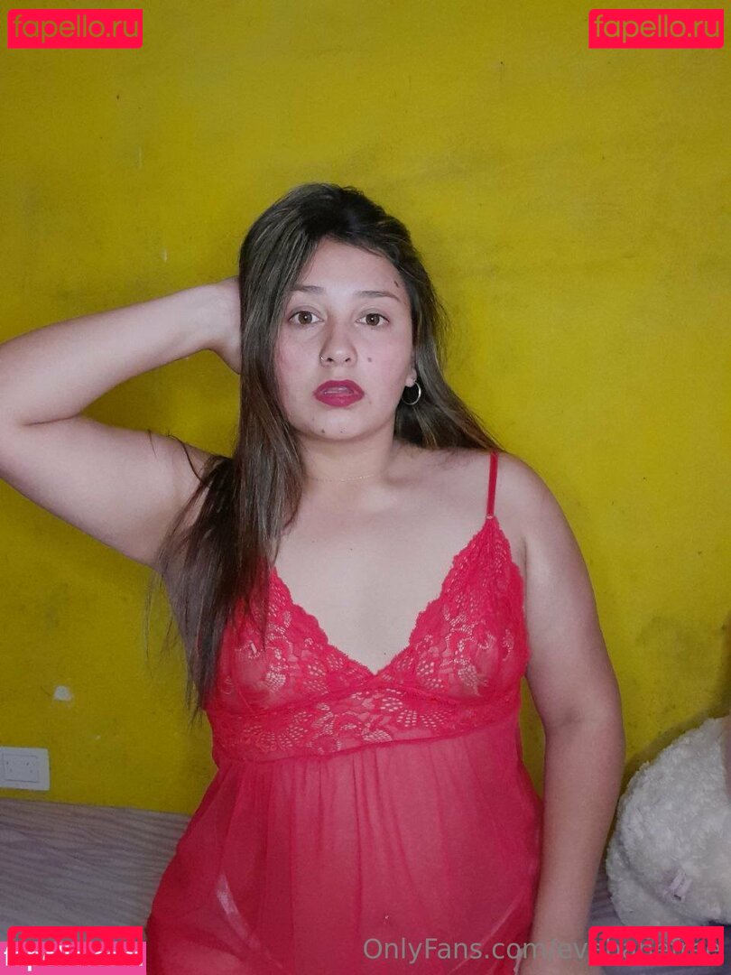 evabanefree / evafreeman_ Onlyfans Photo Gallery 