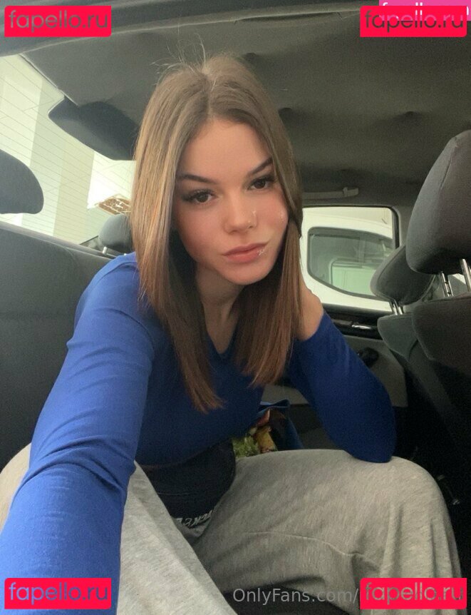 Roxy_wild / roxy_golden / roxygoldenseattle Onlyfans Photo Gallery 