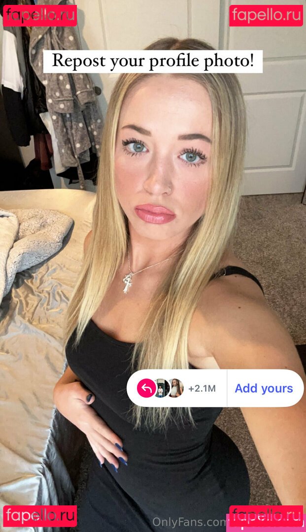 xoellevicexo Onlyfans Photo Gallery 