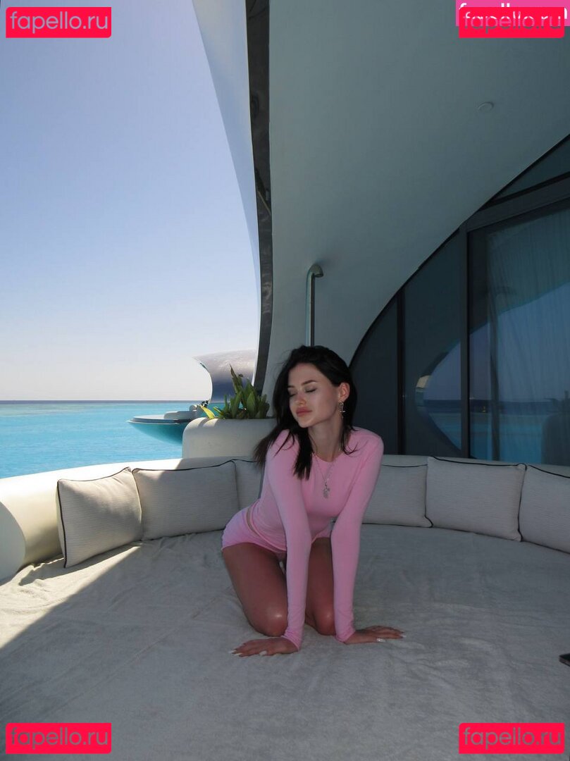 Diana Aster / di.barbie Onlyfans Photo Gallery 