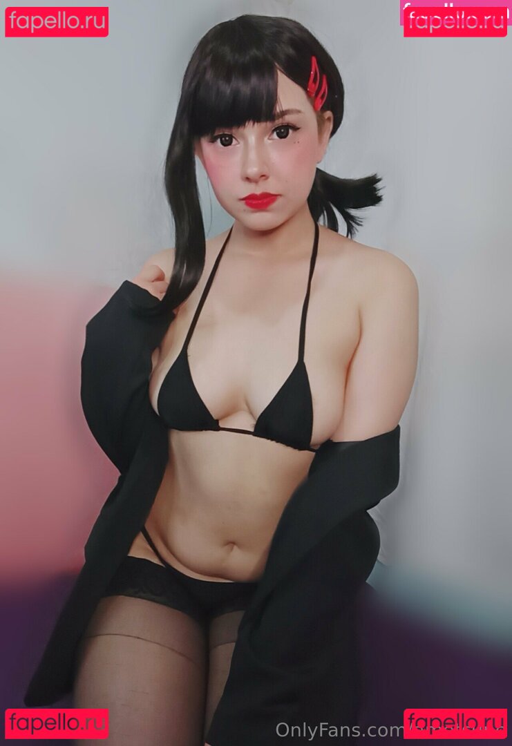 ametsune / ametsunecosplay Onlyfans Photo Gallery 