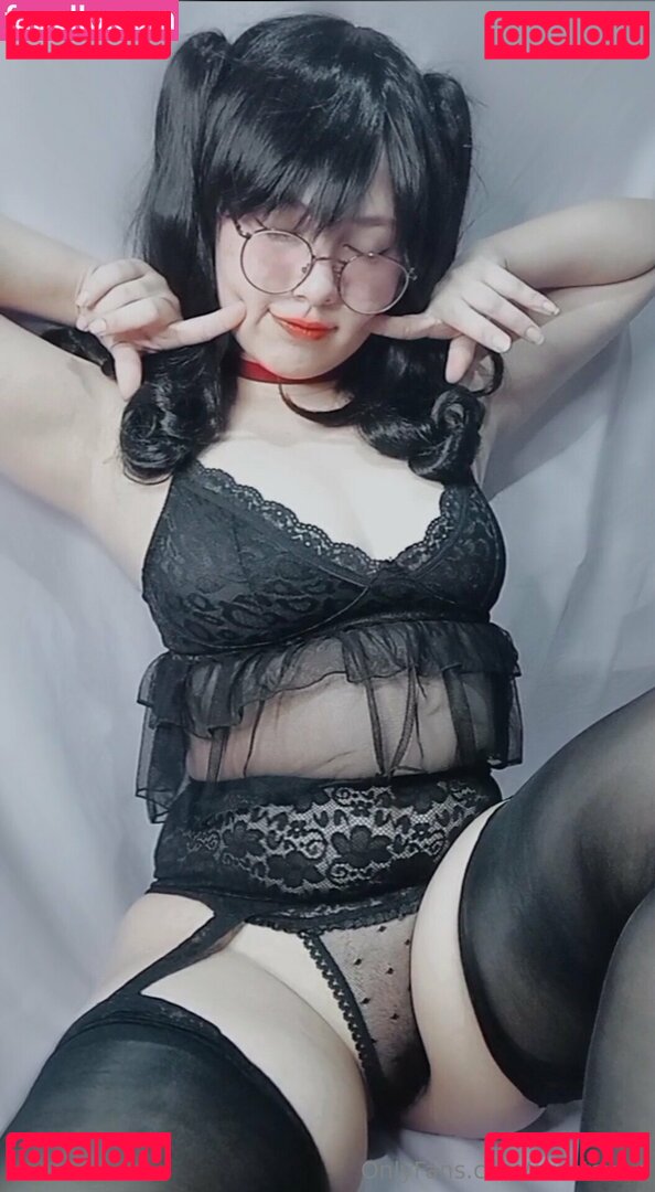 ametsune / ametsunecosplay Onlyfans Photo Gallery 