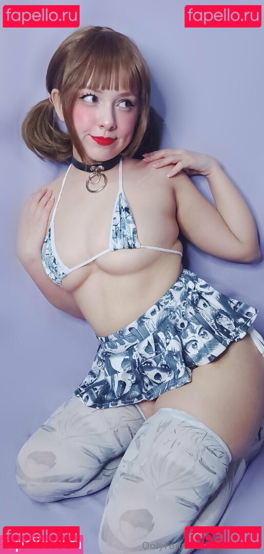 ametsune / ametsunecosplay Onlyfans Photo Gallery 