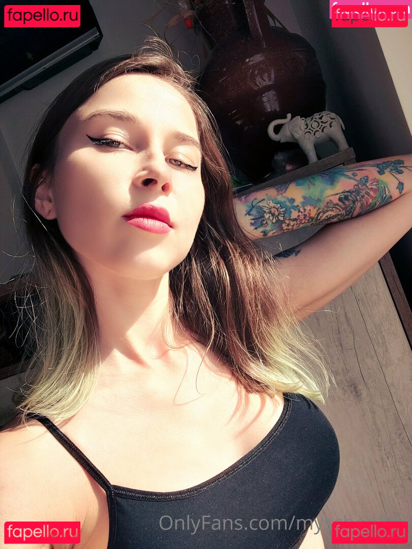 myschoollife / myschooollife Onlyfans Photo Gallery 