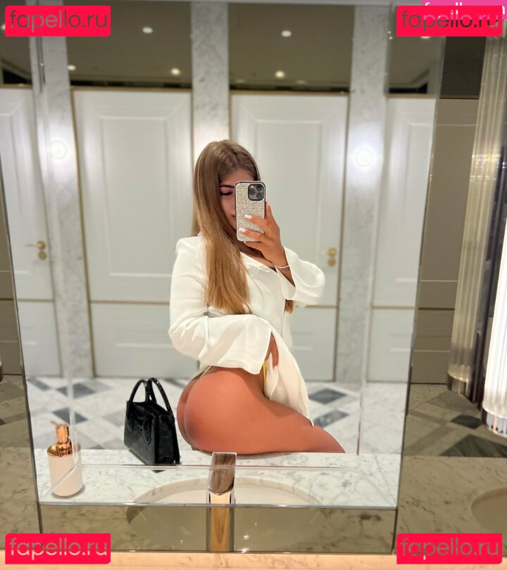 Mbodyrevolution / monasixx Onlyfans Photo Gallery 