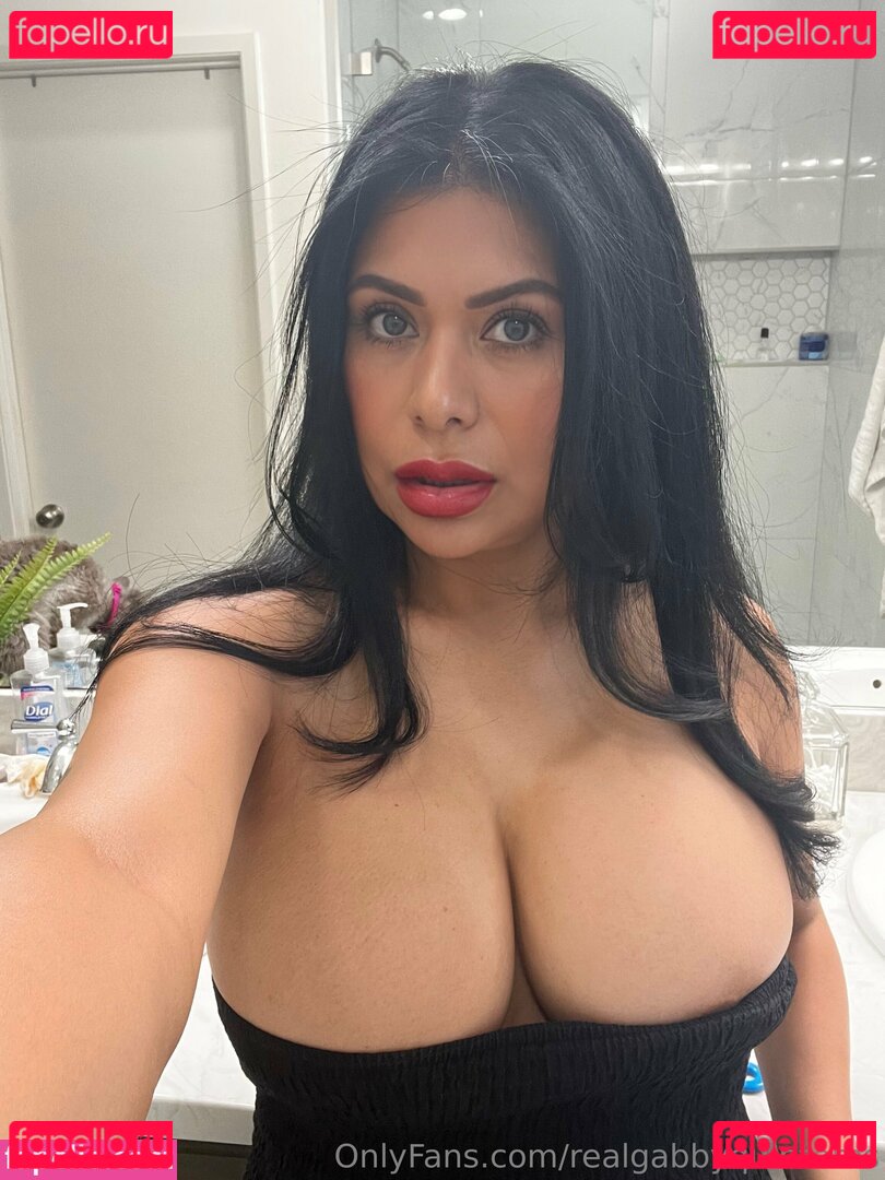 realgabby / realgabbyquinteros Onlyfans Photo Gallery 