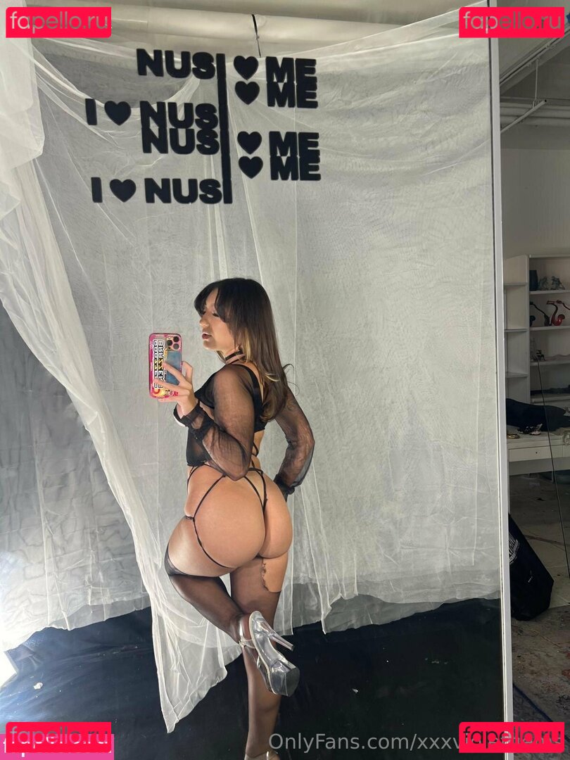 violet__gem / xxxvioletgems Onlyfans Photo Gallery 