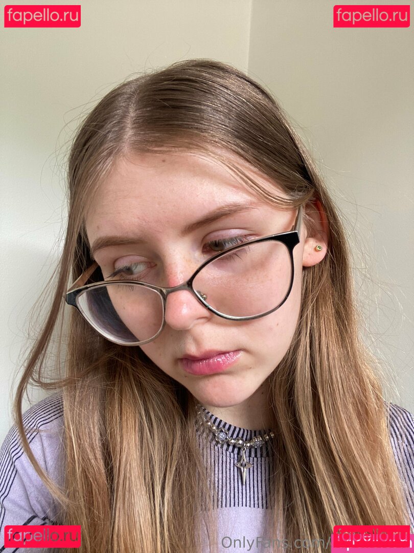 aliceschulz / aliceschulz_ / kleinealicee Onlyfans Photo Gallery 