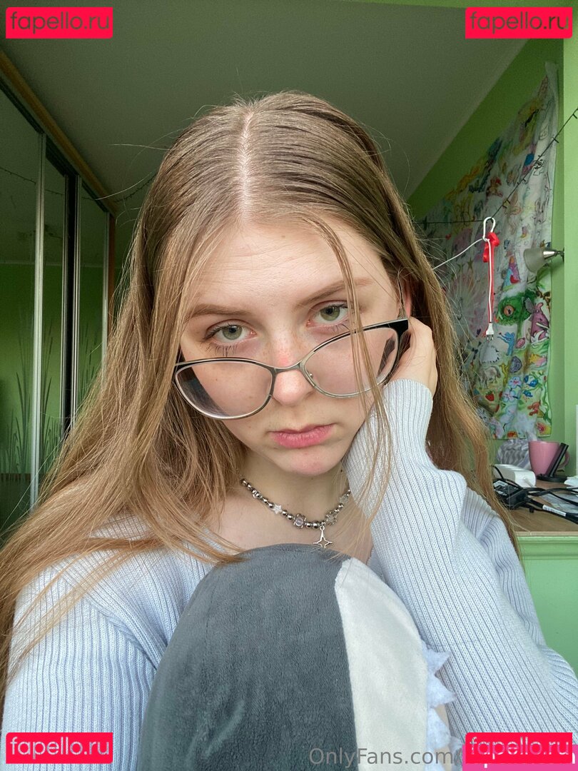 aliceschulz / aliceschulz_ / kleinealicee Onlyfans Photo Gallery 