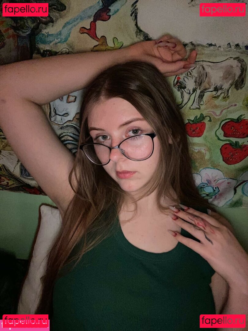 aliceschulz / aliceschulz_ / kleinealicee Onlyfans Photo Gallery 