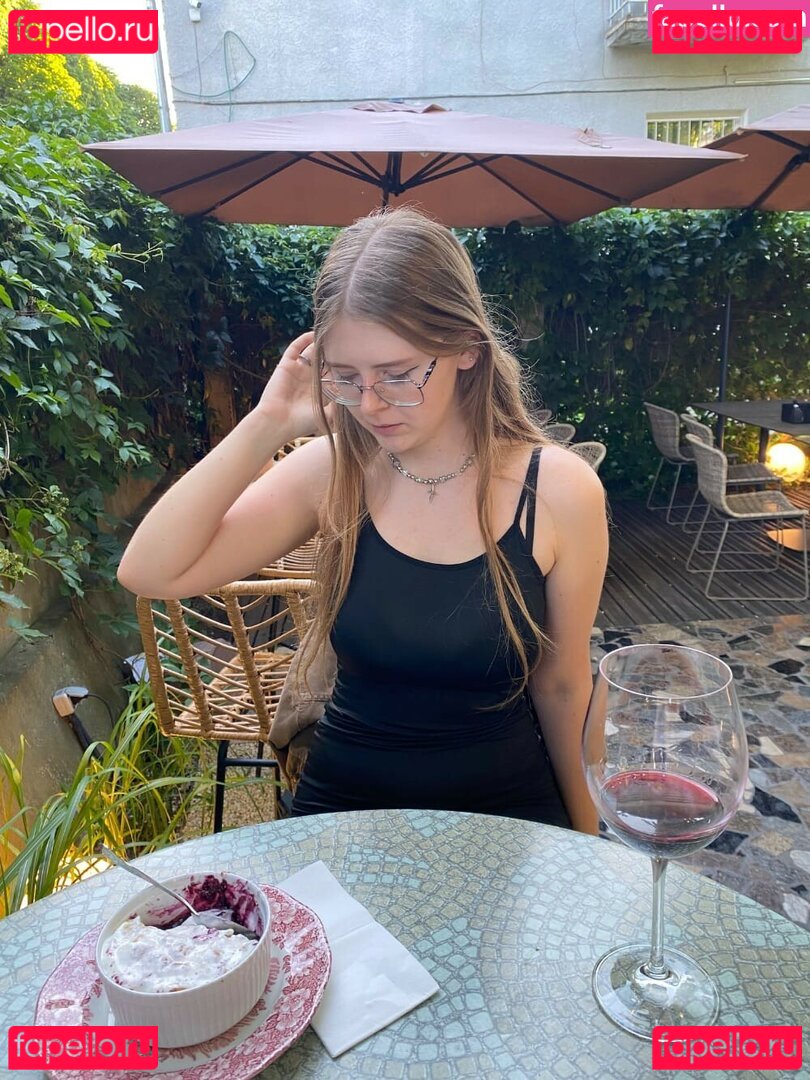 aliceschulz / aliceschulz_ / kleinealicee Onlyfans Photo Gallery 