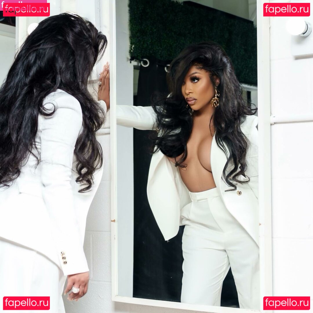 K Michelle / kmichelle / kmichellefun / kmichellemusic Nude Onlyfans Photo 37