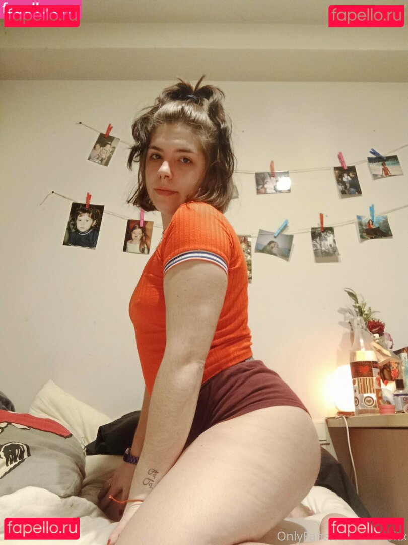 Liltiptoe4x / littlepitx Nude Onlyfans Photo 7