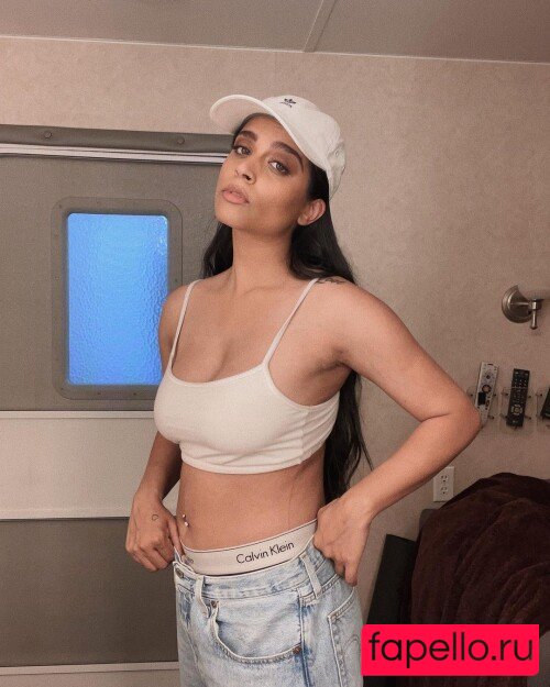 Lilly Singh / lilly Nude Onlyfans Photo 32