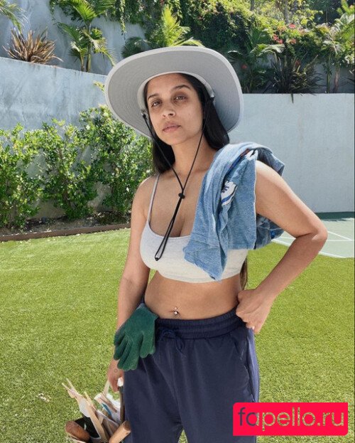 Lilly Singh / lilly Nude Onlyfans Photo 31