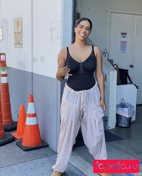 Lilly Singh / lilly Nude Onlyfans Photo 7