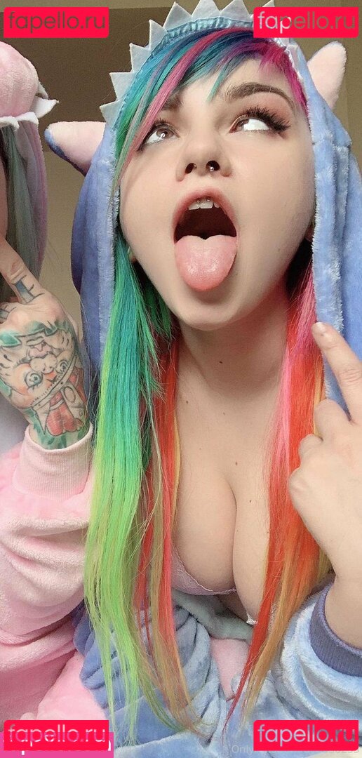 Mimo Suicide / mimorgue / mimorguee / xmimorguex Onlyfans Photo Gallery 