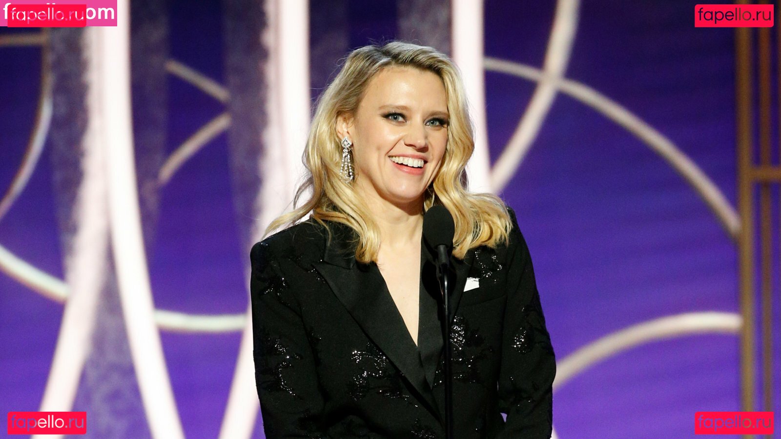 Kate McKinnon Nude Onlyfans Photo 32