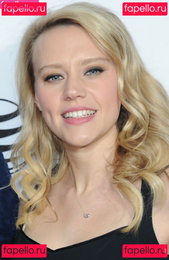 Kate McKinnon Nude Onlyfans Photo 28