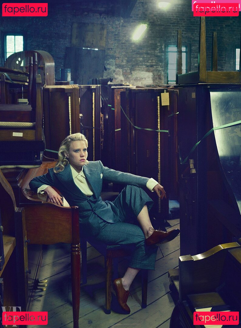 Kate McKinnon Nude Onlyfans Photo 25