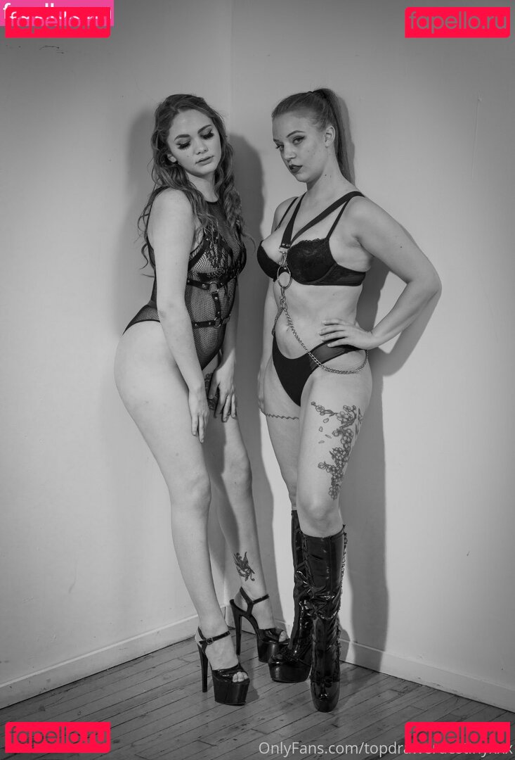 atouchofcrystal Nude Onlyfans Photo 36