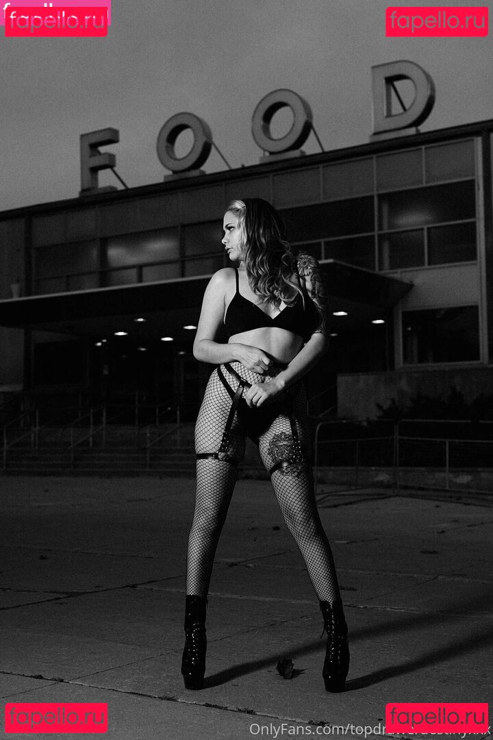 atouchofcrystal Nude Onlyfans Photo 29