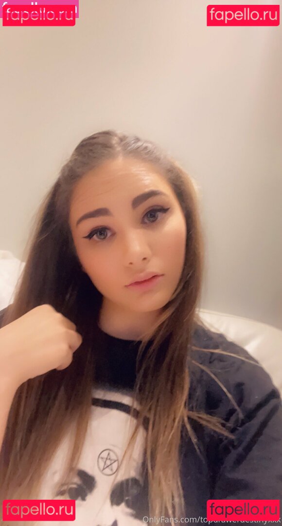 atouchofcrystal Nude Onlyfans Photo 14