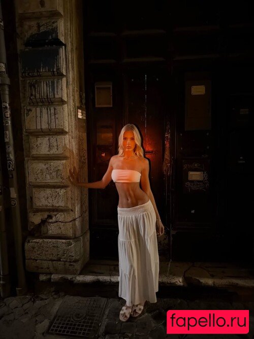 Poppy Connor / PoppyConnor / harleysummersss / poppyyconnor / poppyymatildaa Nude Onlyfans Photo 12