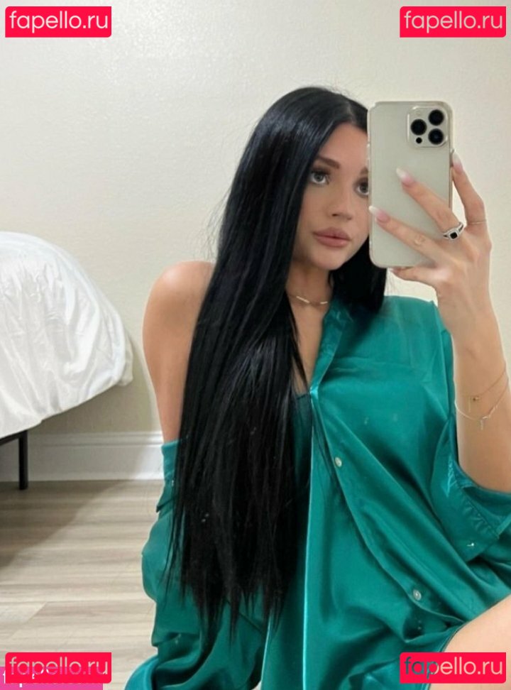 Mads ASMR / __madddie_ / asmrmads / mad-z4you Onlyfans Photo Gallery 