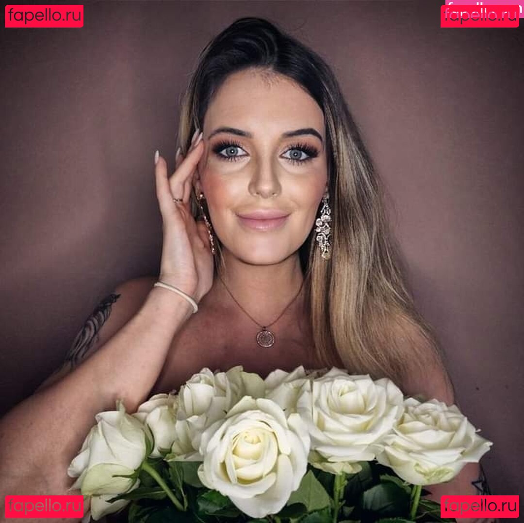 x._maliyah_.x / x.maliyah / x_.maliyah._x Onlyfans Photo Gallery 