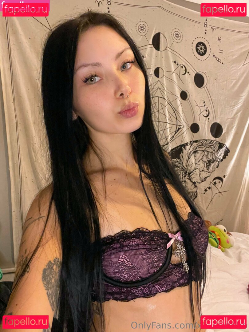 xalicewebb Onlyfans Photo Gallery 