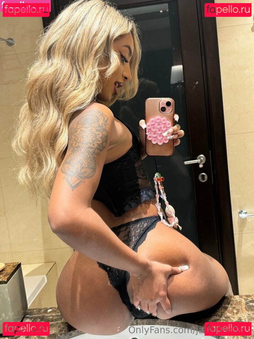 Rhea Khal / rhea_khal / u234715304 Onlyfans Photo Gallery 