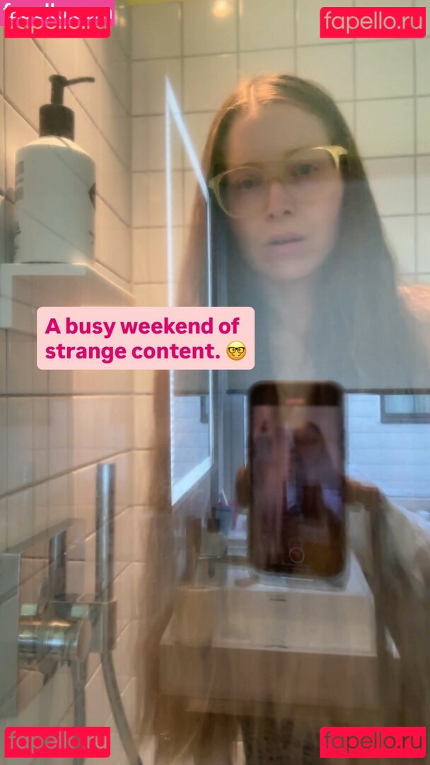 Jessie Cave / Lavender / jessiecave Onlyfans Photo Gallery 