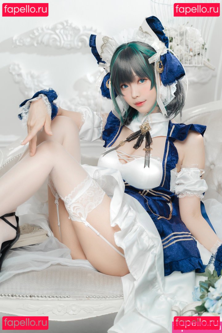 Ely / Ely_eee / eeelyeee Onlyfans Photo Gallery 