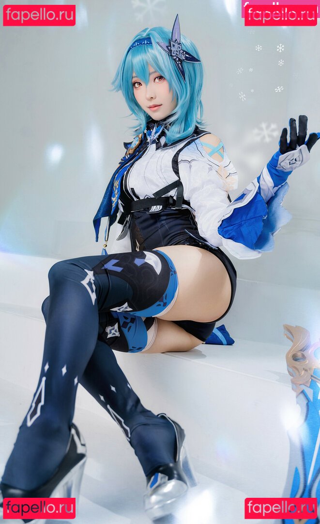 Ely / Ely_eee / eeelyeee Onlyfans Photo Gallery 