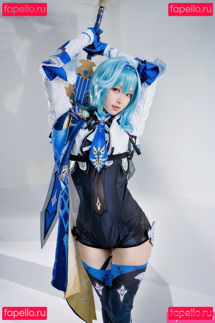 Ely / Ely_eee / eeelyeee Onlyfans Photo Gallery 