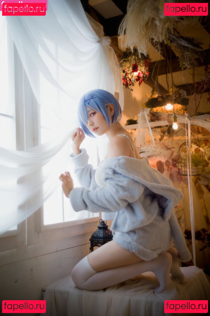 Ely / Ely_eee / eeelyeee Onlyfans Photo Gallery 