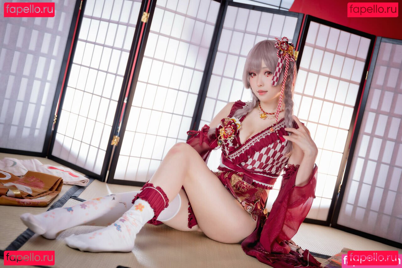 Ely / Ely_eee / eeelyeee Onlyfans Photo Gallery 