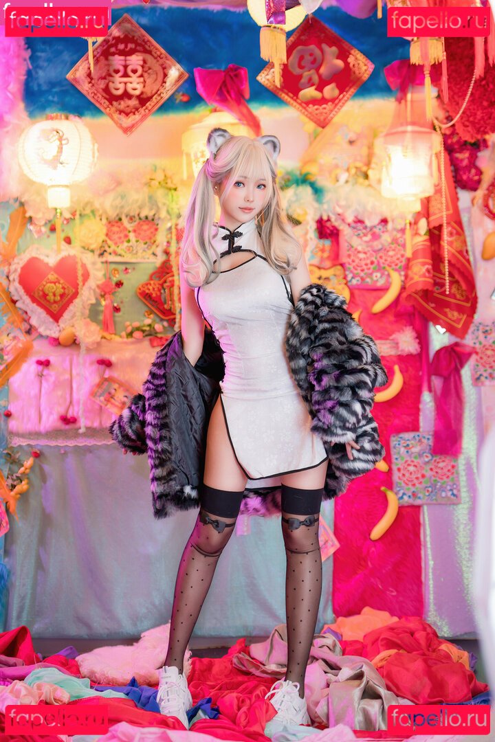 Ely / Ely_eee / eeelyeee Onlyfans Photo Gallery 