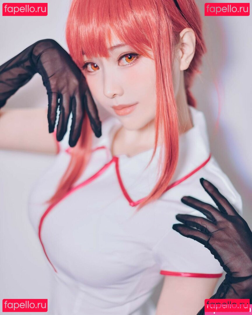 Ely / Ely_eee / eeelyeee Onlyfans Photo Gallery 