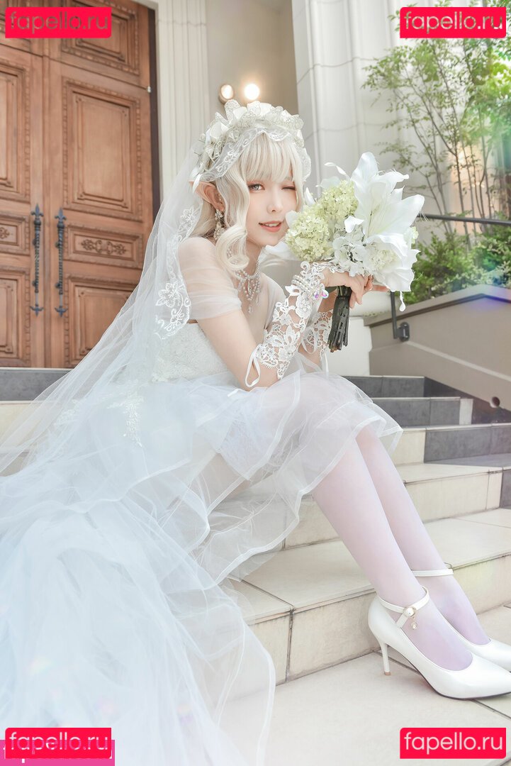 Ely / Ely_eee / eeelyeee Onlyfans Photo Gallery 