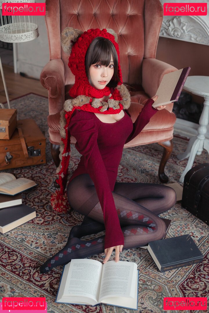 Ely / Ely_eee / eeelyeee Onlyfans Photo Gallery 