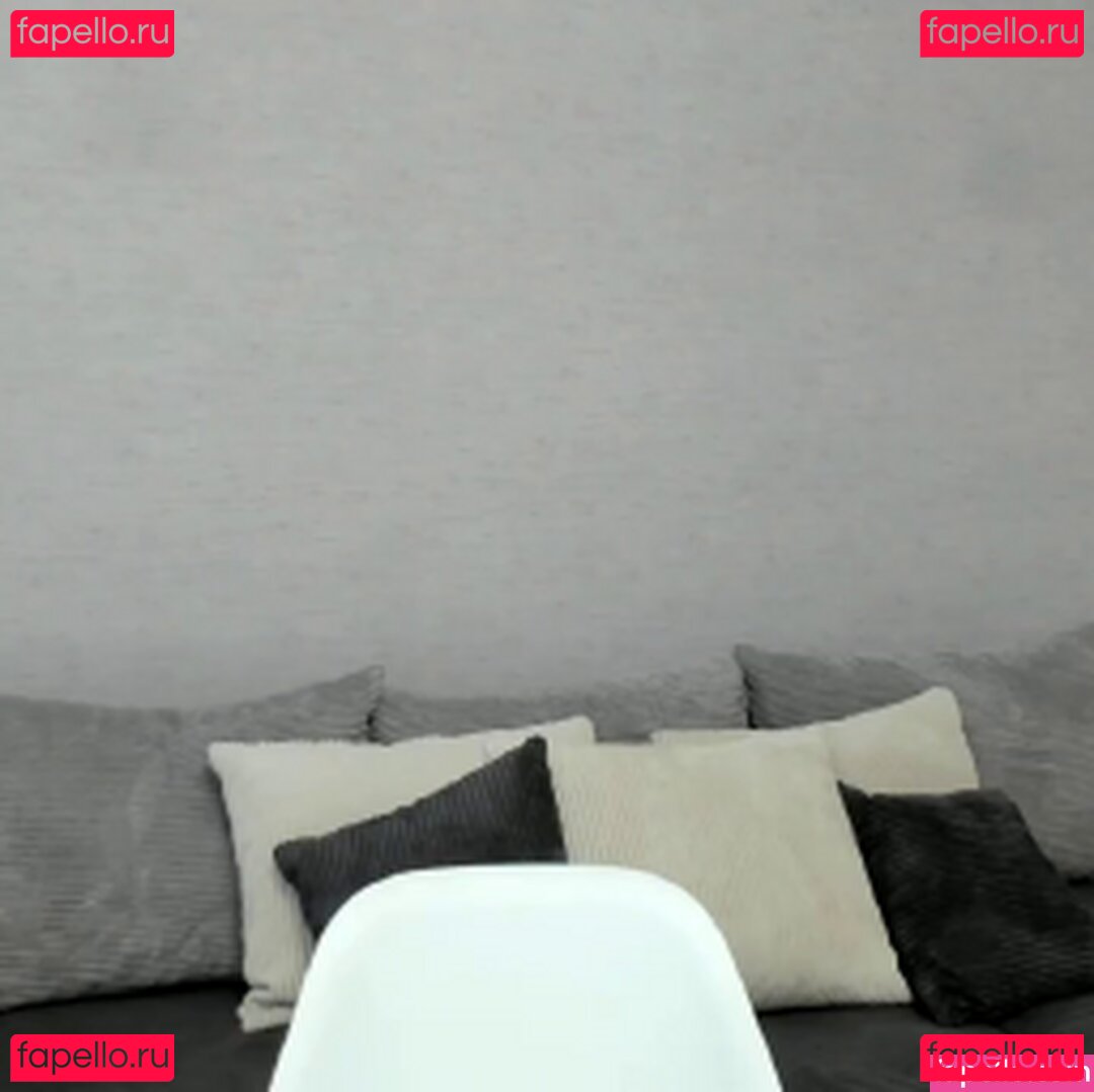 Elisa Oliver / elisaoliver Onlyfans Photo Gallery 